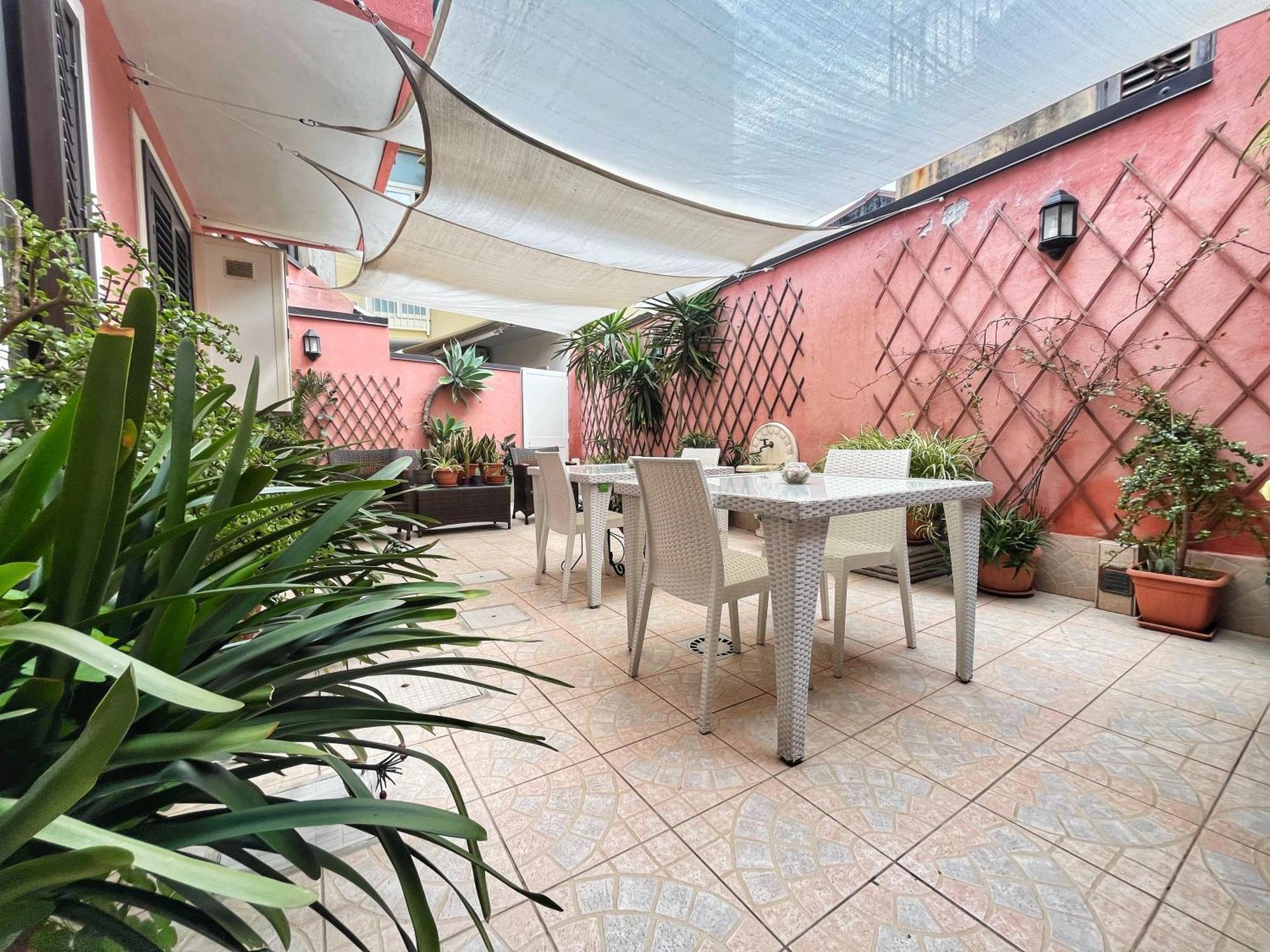 B&B Epos Acitrezza Buitenkant foto